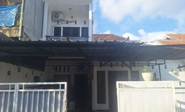 Rumah 2 Lantai di Kawasan Andakasa Gatsu