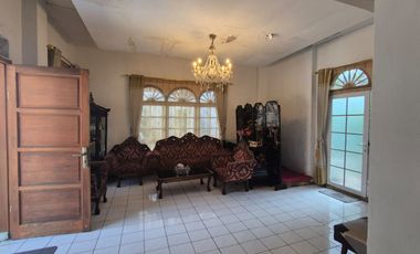 DIJUAL RUMAH NYAMAN & LUAS CIMAHI TENGAH