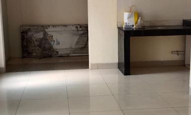 Rumah Green Lake Hook DiJual/Disewa Harga Murah Siap Huni Sudah Renovasi Jakarta Barat