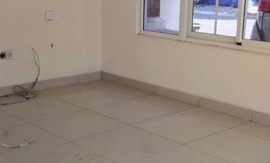 Rumah Green Lake Hook DiJual/Disewa Harga Murah Siap Huni Sudah Renovasi Jakarta Barat