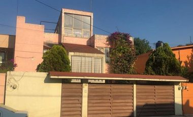 CASA EN VENTA EN RINCON DE LAS ROSAS # 103, BOSUES DEL SUR, XOCHIMILCO, CDMX.