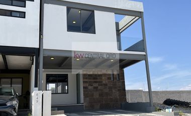 CASA ESTILO INDUSTRIAL MODERNO TIPO LOFT | $3,718,000 | EXCLUSIVO FRACC TARAY | QUERETARO