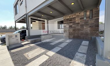 CASA ESTILO INDUSTRIAL MODERNO TIPO LOFT | $3,718,000 | EXCLUSIVO FRACC TARAY | QUERETARO