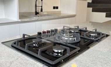 CASA ESTILO INDUSTRIAL MODERNO TIPO LOFT | $3,718,000 | EXCLUSIVO FRACC TARAY | QUERETARO