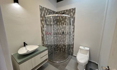 CASA ESTILO INDUSTRIAL MODERNO TIPO LOFT | $3,718,000 | EXCLUSIVO FRACC TARAY | QUERETARO