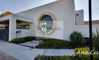 CASA ESTILO INDUSTRIAL MODERNO TIPO LOFT | $3,718,000 | EXCLUSIVO FRACC TARAY | QUERETARO