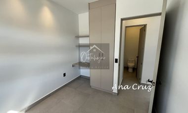 CASA DE AUTOR ESTILO MODERNISTA | $3,490,000 | CAPITAL SUR | COTO PRIVADO | QUERETARO