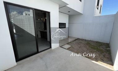 CASA DE AUTOR ESTILO MODERNISTA | $3,490,000 | CAPITAL SUR | COTO PRIVADO | QUERETARO