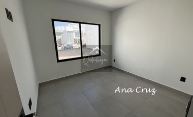 CASA DE AUTOR ESTILO MODERNISTA | $3,490,000 | CAPITAL SUR | COTO PRIVADO | QUERETARO