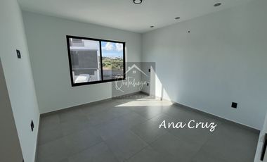 CASA DE AUTOR ESTILO MODERNISTA | $3,490,000 | CAPITAL SUR | COTO PRIVADO | QUERETARO