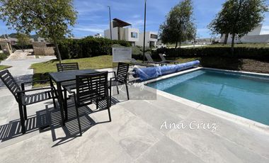 CASA DE AUTOR ESTILO MODERNISTA | $3,490,000 | CAPITAL SUR | COTO PRIVADO | QUERETARO