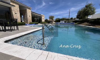 CASA DE AUTOR ESTILO MODERNISTA | $3,490,000 | CAPITAL SUR | COTO PRIVADO | QUERETARO