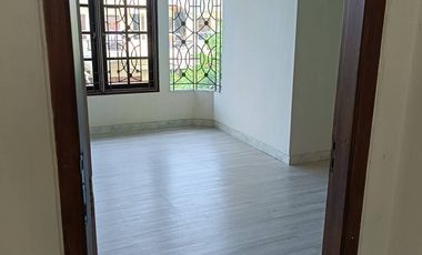 Disewakan rumah graha famili blok D