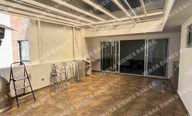 HERMOSA CASA EN RENTA ZONA CASCATTA LOMAS DE ANGELOPOLIS PUEBLA.