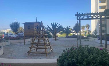 Arriendo DIARIO en Laguna del Mar desde noviembre.