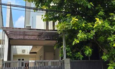 Disewakan rumah minimalis mewah dan strategis di Tebet Timur