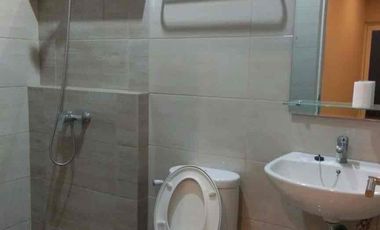 Disewakan rumah minimalis mewah dan strategis di Tebet Timur