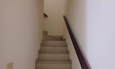 Disewa Rumah 2 Lantai AC 4 Siap Huni Green Lake Cluster Europe Jakarta Barat