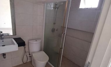 Disewa Rumah 2 Lantai AC 4 Siap Huni Green Lake Cluster Europe Jakarta Barat