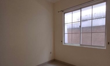 Disewa Rumah 2 Lantai AC 4 Siap Huni Green Lake Cluster Europe Jakarta Barat