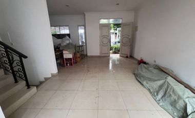 Rumah Green Lake Dijual Harga Murah Siap Huni Dibawah Pasaran Jakarta Barat