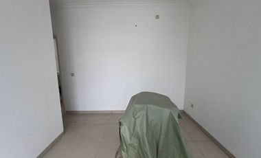 Rumah Green Lake Dijual Harga Murah Siap Huni Dibawah Pasaran Jakarta Barat
