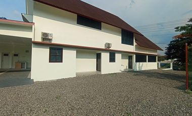 Dijual Rumah Bagus Tanah Luas Di Jebres Solo Bisa Untuk Gudang