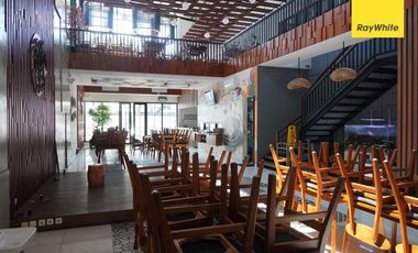 Disewakan Rumah Resto Dijalan Pacar Surabaya