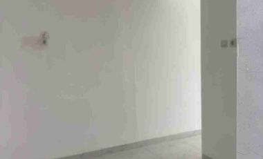 DISEWAKAN RUMAH BARU DIBANGUN DI GRAHA RAYA SERPONG UTARA