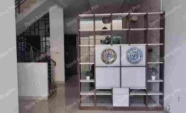 Disewakan Rumah Minimalis 3 Lantai Di Sunte Siap Huni Tinggi.dari.jalanan
