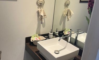 HERMOSO DUPLEX EN MAGDALENA DEL MAR LIMITE CON SAN ISIDRO EN VENTA CON PISCINA GYM SAUNA COCHERAS