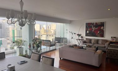 HERMOSO DUPLEX EN MAGDALENA DEL MAR LIMITE CON SAN ISIDRO EN VENTA CON PISCINA GYM SAUNA COCHERAS