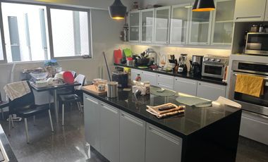 HERMOSO DUPLEX EN MAGDALENA DEL MAR LIMITE CON SAN ISIDRO EN VENTA CON PISCINA GYM SAUNA COCHERAS