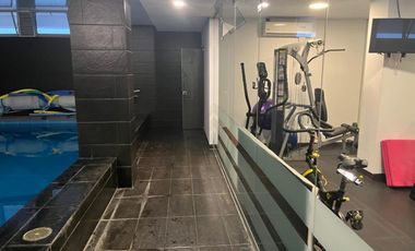HERMOSO DUPLEX EN MAGDALENA DEL MAR LIMITE CON SAN ISIDRO EN VENTA CON PISCINA GYM SAUNA COCHERAS