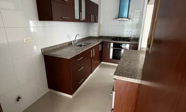 VENTA APTO EN VERSALLES FLORIDABLANCA