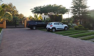 Casita Geo en Condominio