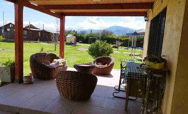 Venta de hermosa parcela con casa en Curacaví