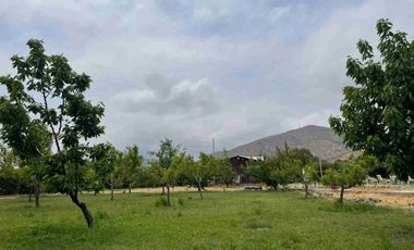 Venta de hermosa parcela con casa en Curacaví