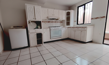 Casa en Venta Col. Arcos de Morelia a 5 min del Tec de Morelia