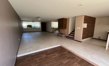 Casa en Venta Lomas Virreyes, Calimaya - modelo Madeira