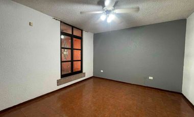 Casa en renta. Privada Paseo de las Palmas, Tabasco 2000, Av. Usumacinta, Villahermosa