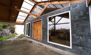 Hermosa casa en venta en el sur de chile ,vive la espectacular experiencia de vivir en la casa de tus sueños