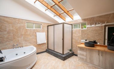 Hermosa casa en venta en el sur de chile ,vive la espectacular experiencia de vivir en la casa de tus sueños