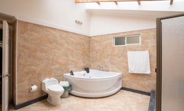 Hermosa casa en venta en el sur de chile ,vive la espectacular experiencia de vivir en la casa de tus sueños