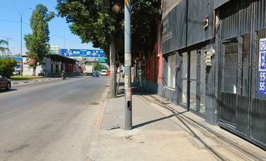 RENTA LOCAL SOBRE AV JOSE LOPEZ PORTILLO, USO DE SUELO COMERCIAL 650 M2