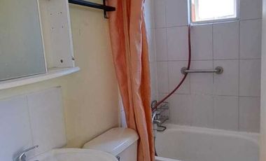 Se Arrienda casa de dos pisos 3D/2B/E+B en sector Puerta del Sol Curauma, Placilla