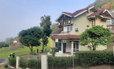 JUAL CEPAT RUMAH VILLA ORCHID CATELIA 15 CILEGON FULL FURNISHED STRATEGIS SIAP HUNI LANGSUNG PEMILIK