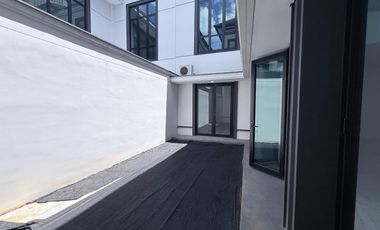 RUMAH MEWAH BARU KAWASAN PREMIUM MATERA GADING SERPONG