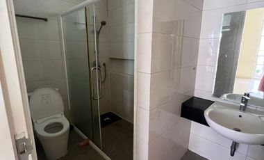 Dijual/Disewa Rumah Green Lake City Boulevard Siap Huni Harga Murah