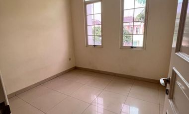 Dijual/Disewa Rumah Green Lake City Boulevard Siap Huni Harga Murah